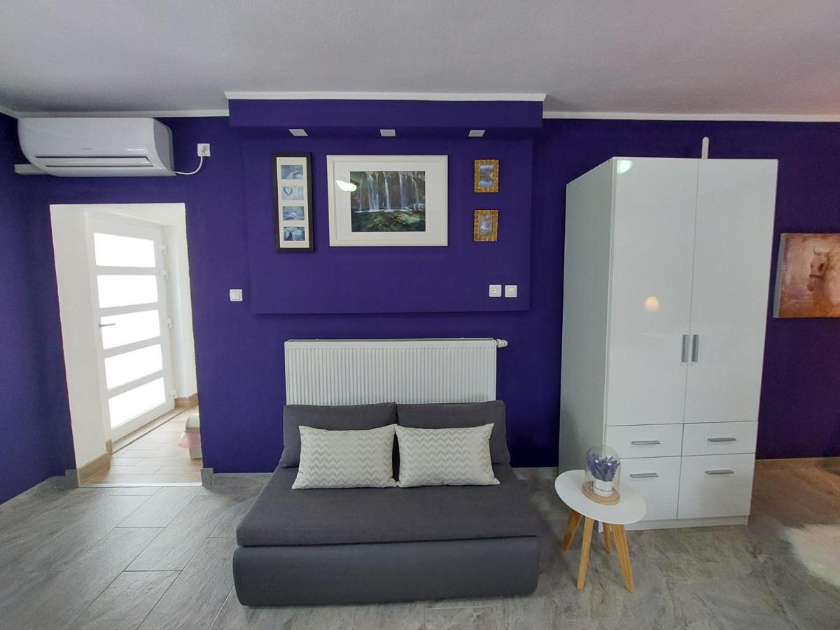 Studio Apartman Marta Korenica Zewnętrze zdjęcie